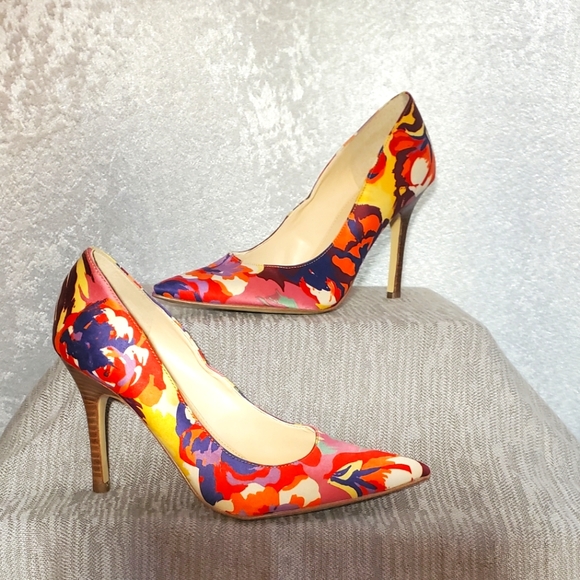 Marc Fisher Shoes - Marc Fisher Size 5 1/2